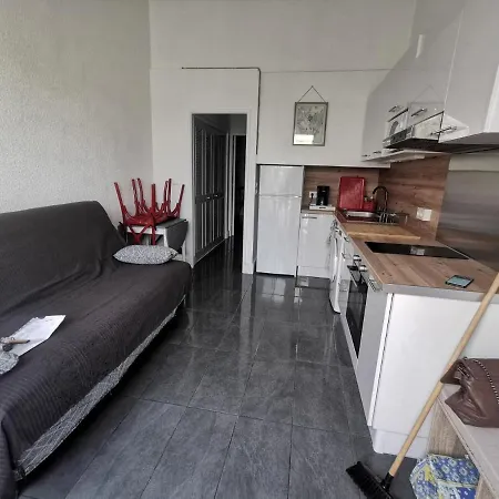 5004 Neptuna 66c Apartment