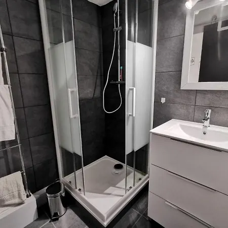 Apartment 5004 Neptuna 66c